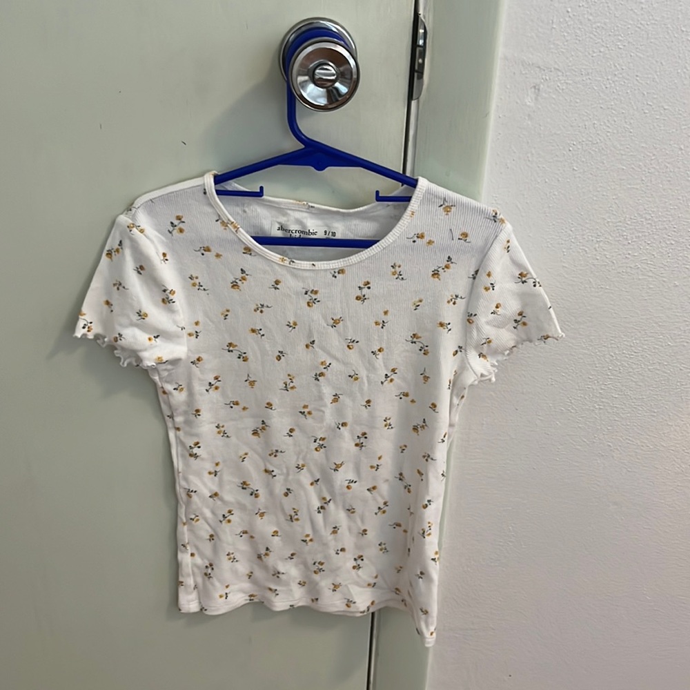 Abercrombie and Fitch Girls Shirt size 7/8